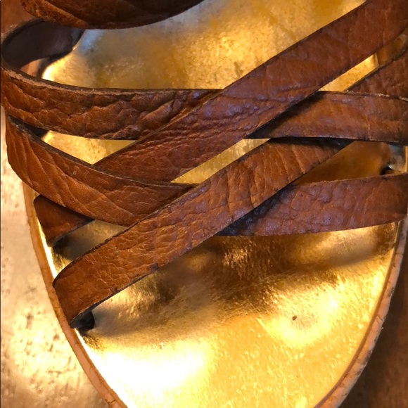 Tory Burch 4" wedge heel brown leather sandals - Picture 2 of 6